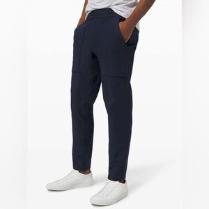 Lululemon- Bowline Utilitech Pant- Large- Navy‎